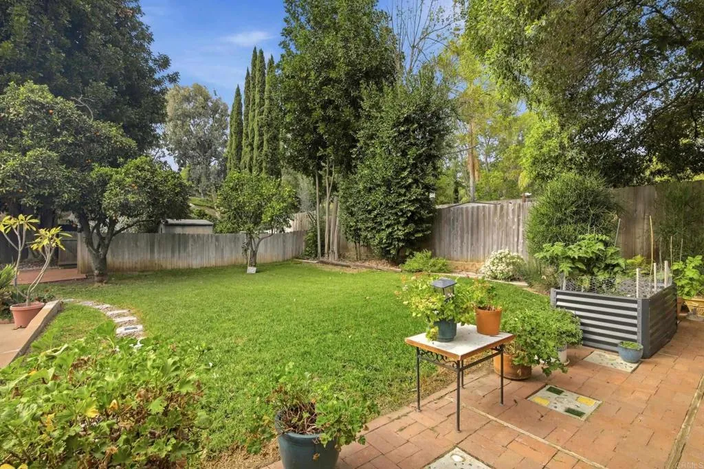 https://cdn.realtyfeed.com/cdn/127/306643611/9c7702197865676da23d49af88ce90aa.webp