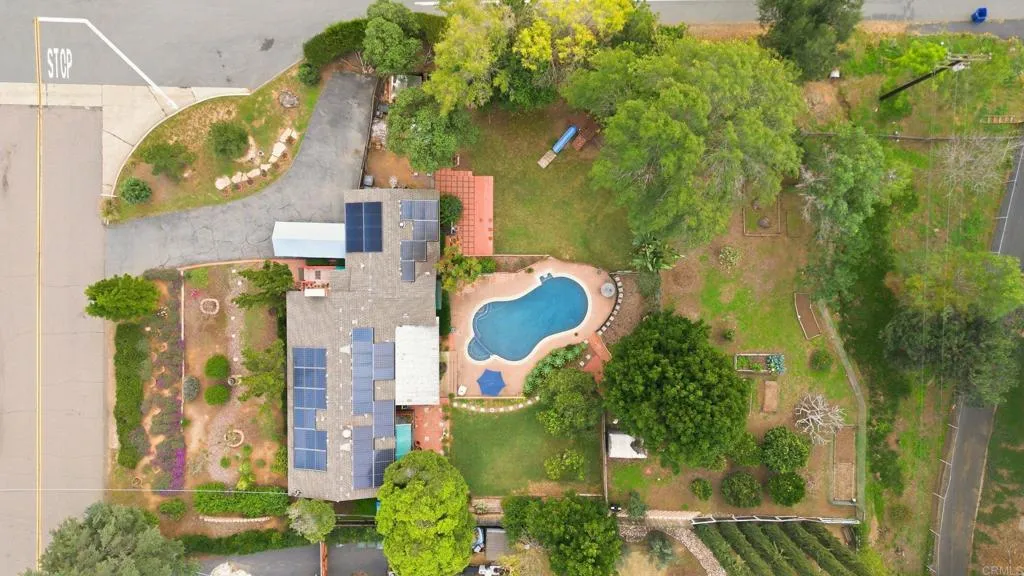 https://cdn.realtyfeed.com/cdn/127/306643611/e793f7f422499732247675059cfe1206.webp