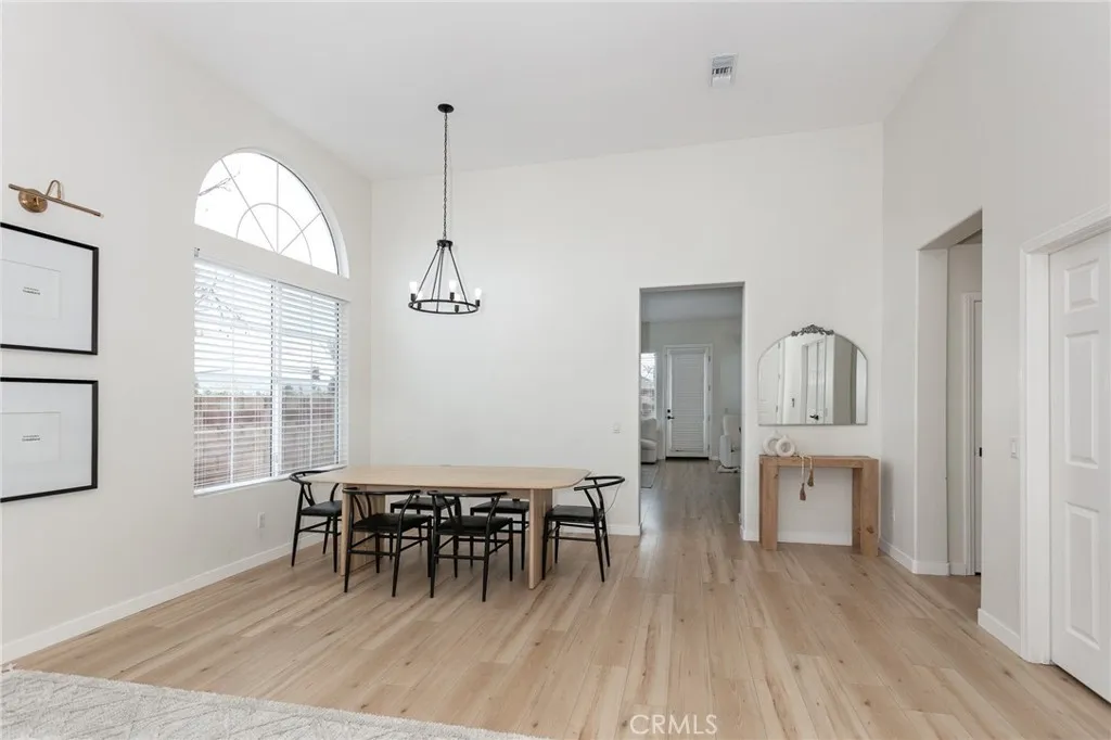 1192 Acapulco, Simi Valley, CA 93065 - Photo 3 of 21, Simi Valley, CA