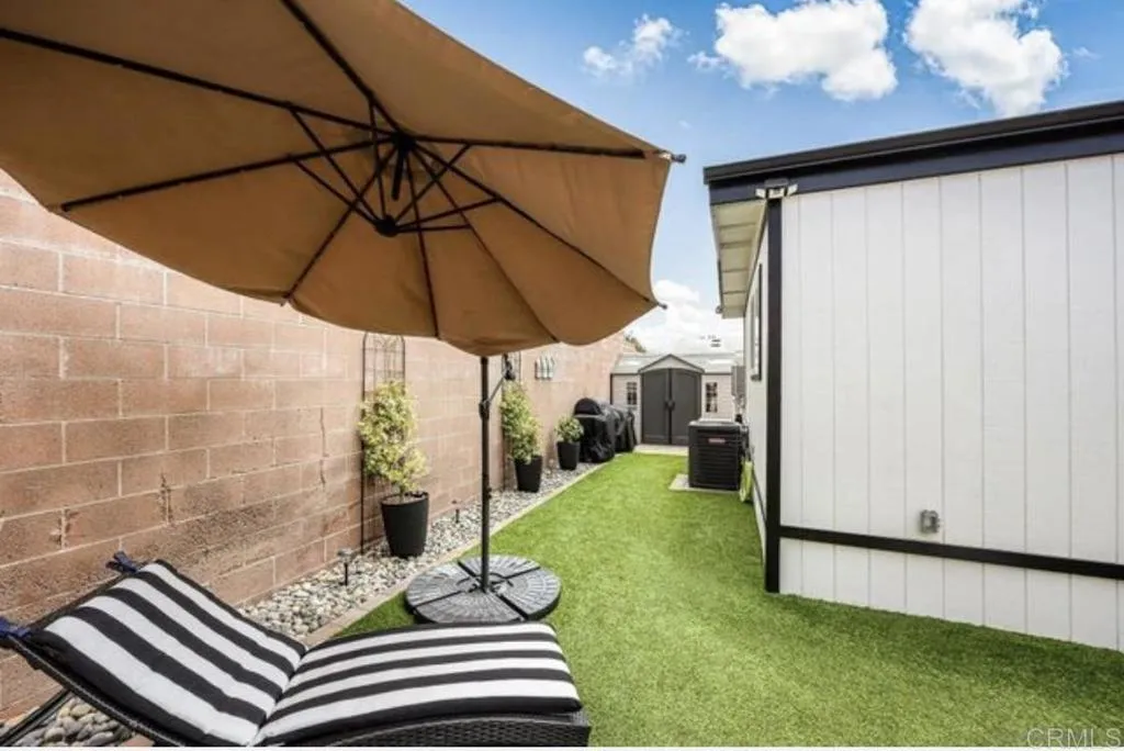 https://cdn.realtyfeed.com/cdn/127/306643641/7386496c7e829c245bb96663a3f04791.webp