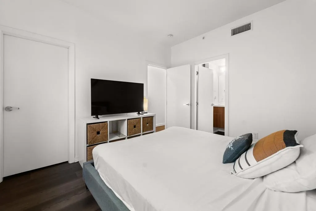 https://cdn.realtyfeed.com/cdn/127/306643734/99b97701621778bee057224d4f38759c.webp