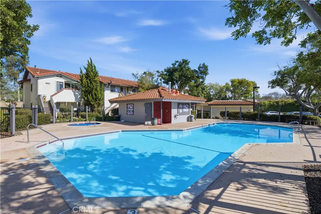 https://cdn.realtyfeed.com/cdn/127/306643737/972be27edd74c2ad8ab5847d8044adce.webp
