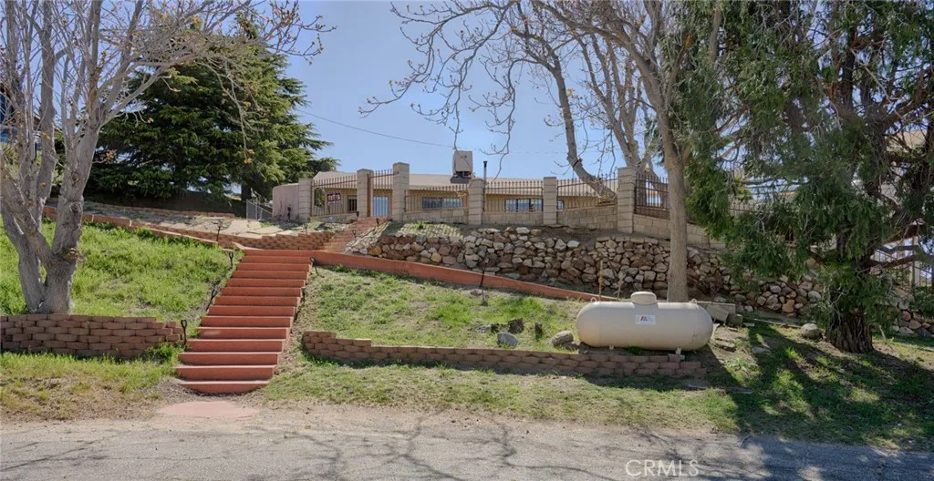 43134 Peek A Boo Road, Lake Hughes, CA 93532 - Photo 2 of 38, Lake Hughes, CA