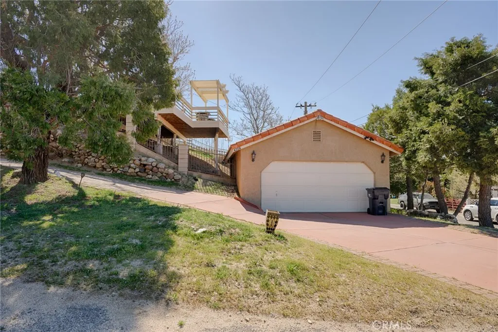 43134 Peek A Boo Road, Lake Hughes, CA 93532 - Photo 3 of 38, Lake Hughes, CA
