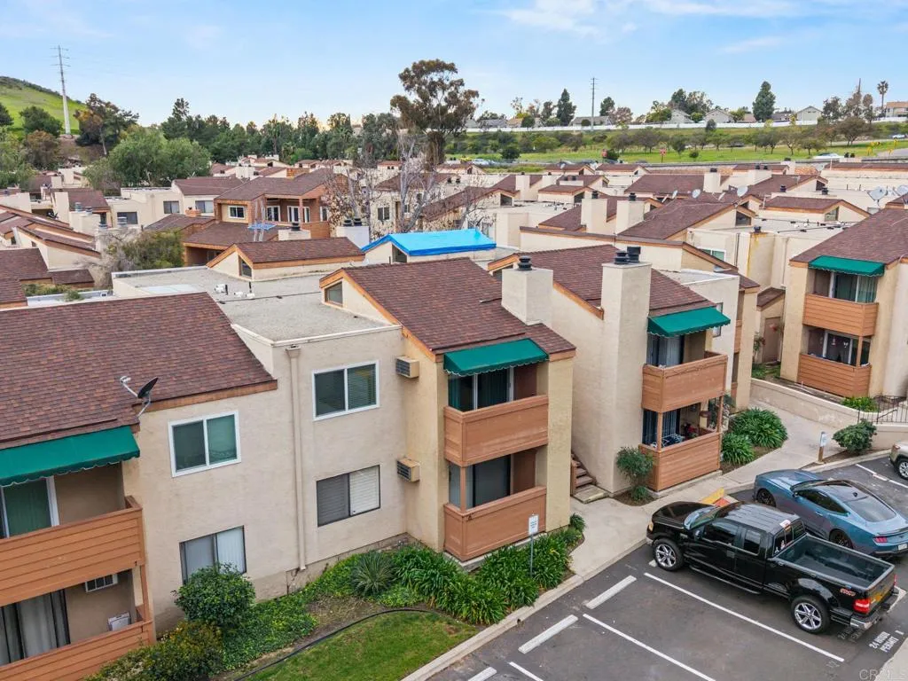 https://cdn.realtyfeed.com/cdn/127/306643845/f7ac2a275197a6aebc4132487a735225.webp