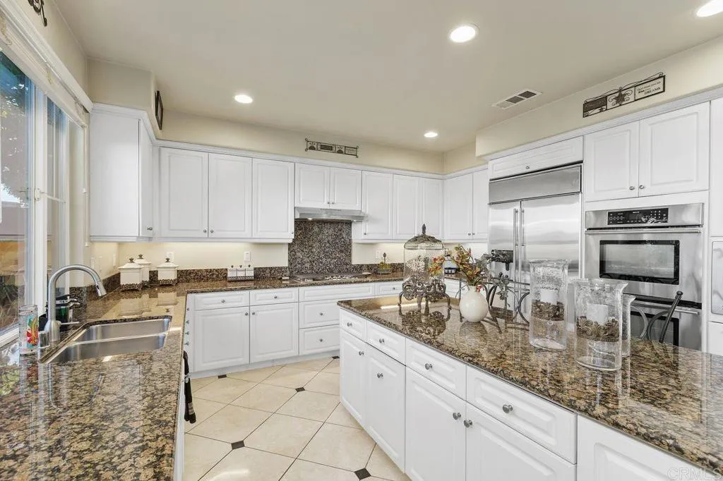 https://cdn.realtyfeed.com/cdn/127/306643875/510a13812babe60db5136ea4b47eab6a.webp