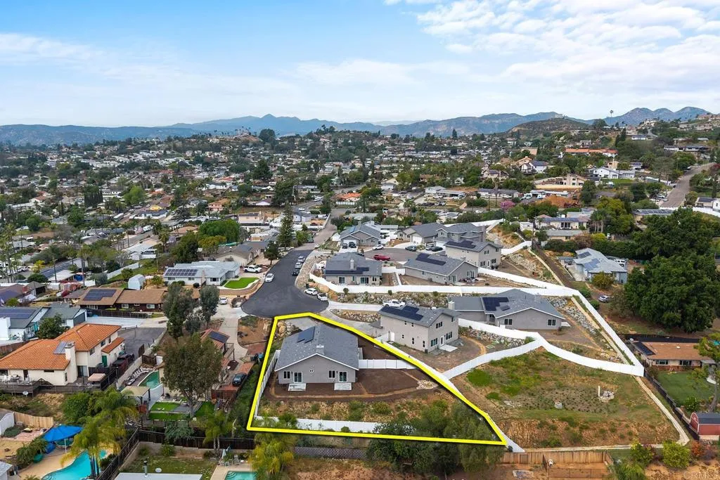 https://cdn.realtyfeed.com/cdn/127/306643899/3368dd8ea14aefa2c9aba25c7513755e.webp