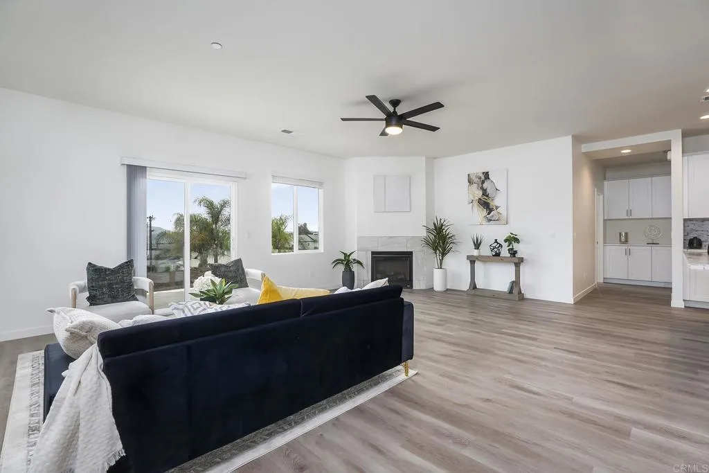 https://cdn.realtyfeed.com/cdn/127/306643899/891c66d52936f4d63ad82e27ebb6af21.webp