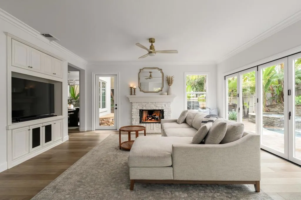 https://cdn.realtyfeed.com/cdn/127/306644009/31449cfe4691632b9bf685ca7e879cd9.webp