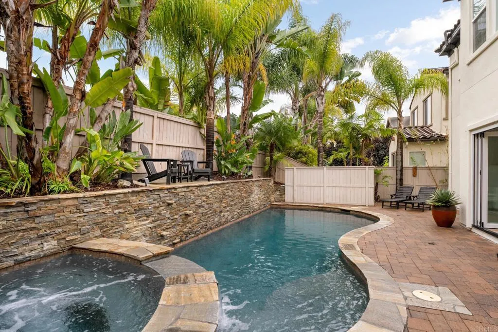 https://cdn.realtyfeed.com/cdn/127/306644009/49f6a5a429259c79b74d6a345801ce94.webp