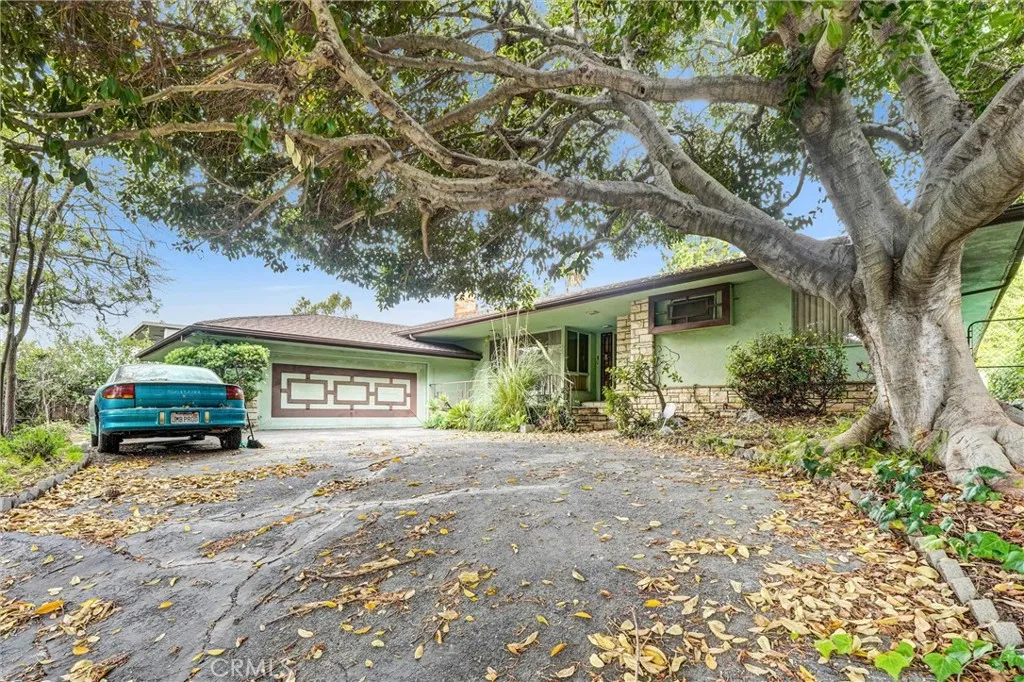 11500 Thurston, Los Angeles, CA 90049 - Photo 4 of 46, Los Angeles, CA