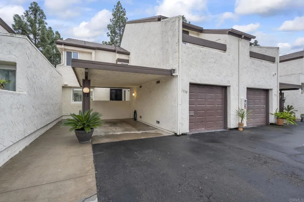 https://cdn.realtyfeed.com/cdn/127/306644044/7d273619b717683cad7b25baa8a70650.webp
