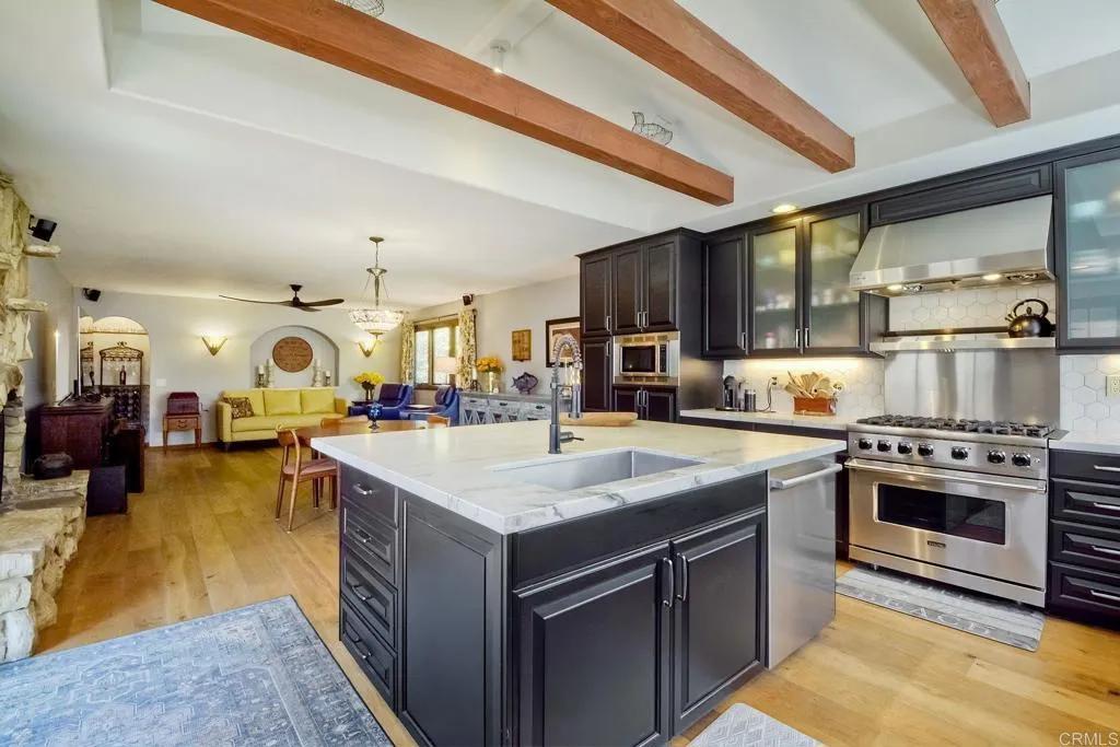 https://cdn.realtyfeed.com/cdn/127/306644049/27f2ff0304c6dbc9177d8e3507ac9a9d.webp