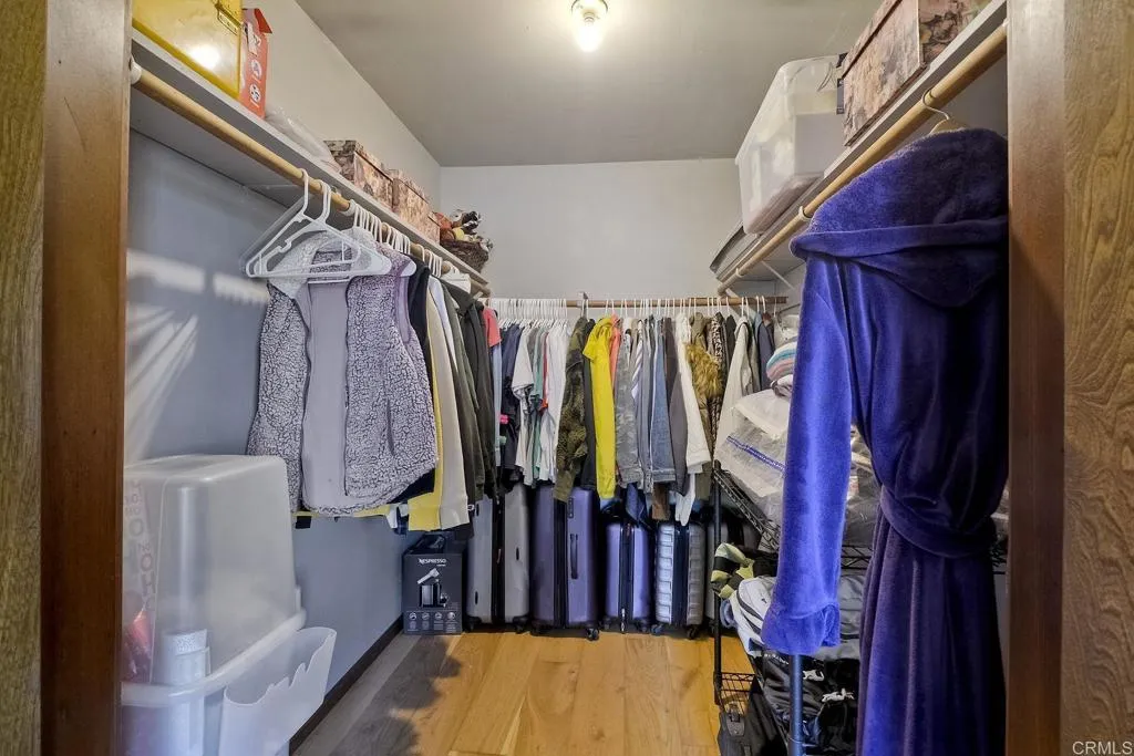 https://cdn.realtyfeed.com/cdn/127/306644049/5bc29067aea534dd05bd27b600ebb870.webp
