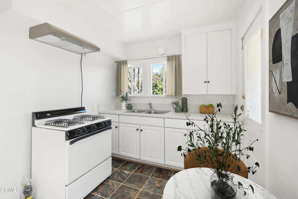 210 N Encinitas Avenue, Monrovia, CA, 91016