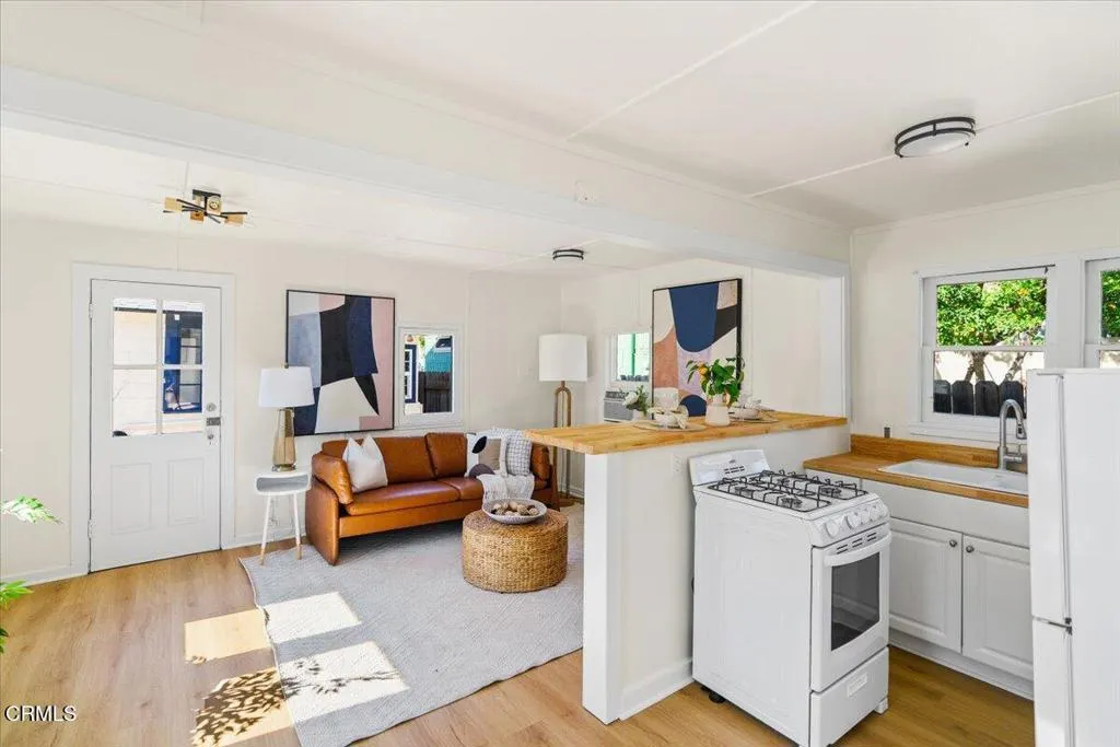 210 N Encinitas Avenue, Monrovia, CA, 91016