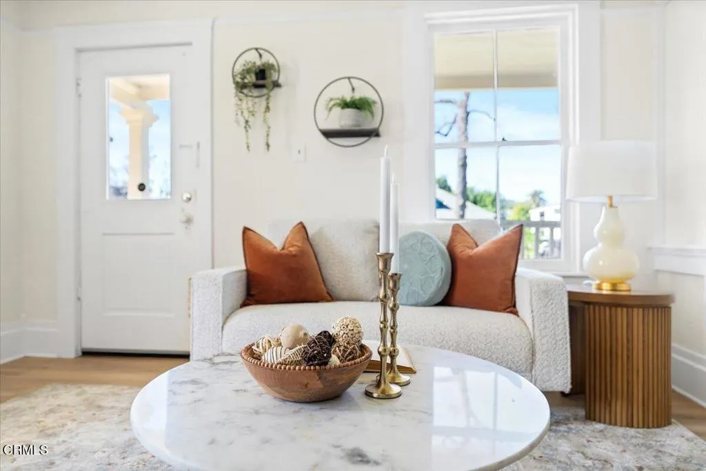 210 N Encinitas Avenue, Monrovia, CA, 91016