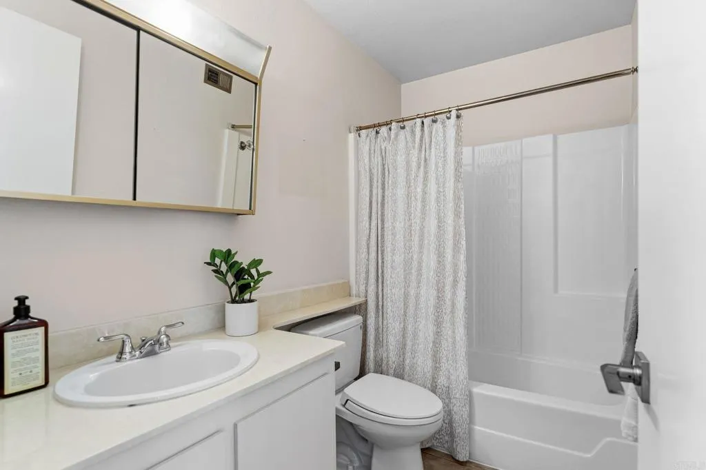 https://cdn.realtyfeed.com/cdn/127/306644177/95f0be54969f0cdd929cce63384195d4.webp