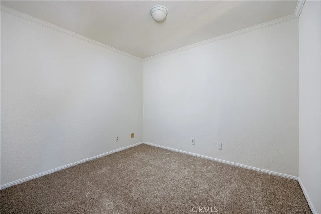 https://cdn.realtyfeed.com/cdn/127/306644191/4bb6b3f64e519c77672791d9ce097351.webp
