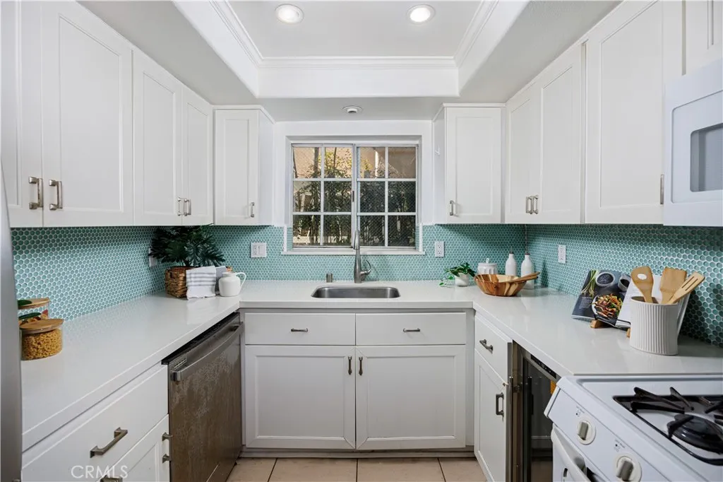 Photo #9: OC26033281 Listing: Photo #9