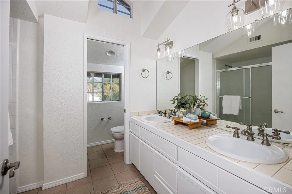 Photo #20: OC26033281 Listing: Photo #20