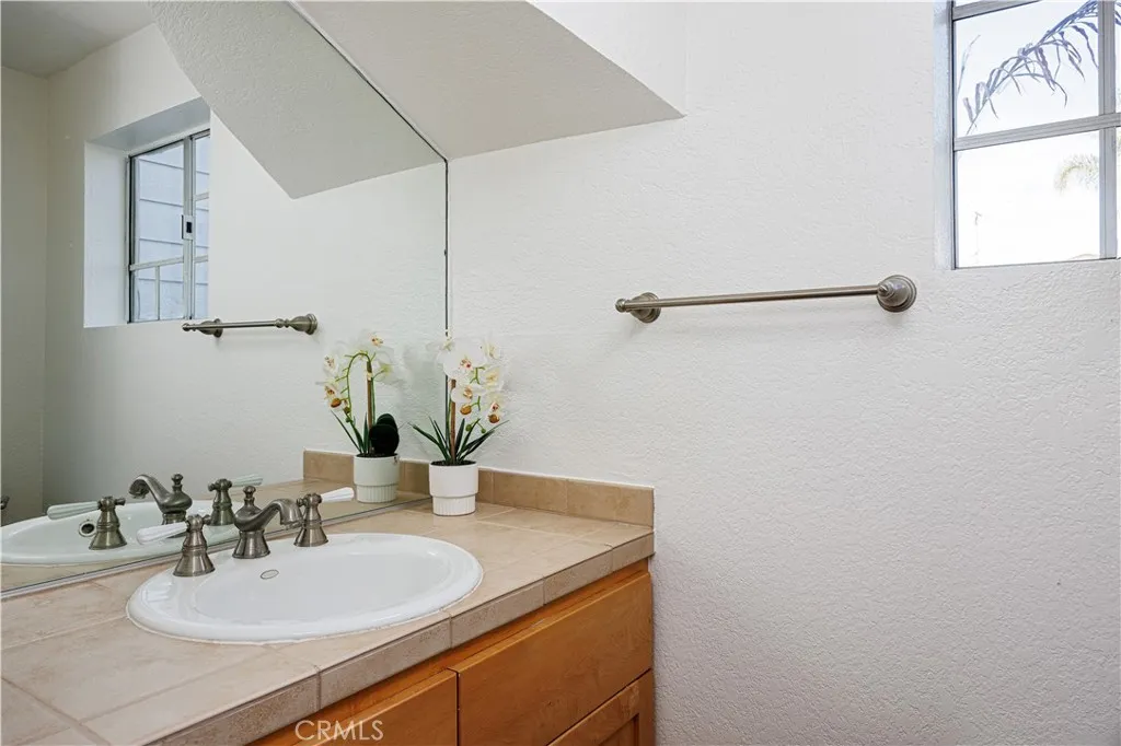 Photo #11: OC26033281 Listing: Photo #11