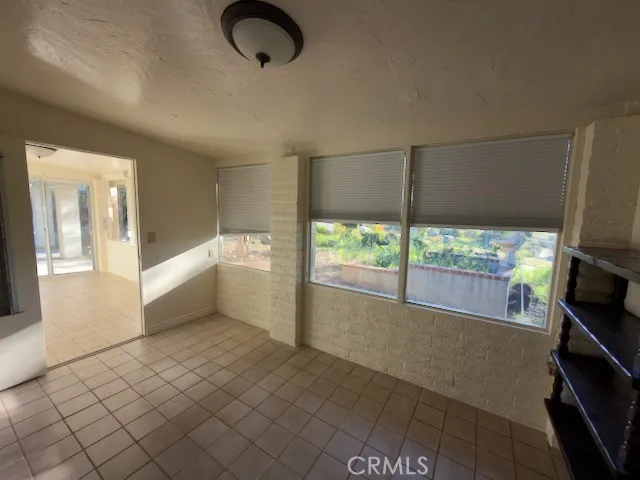 https://cdn.realtyfeed.com/cdn/127/306644202/a7cacdd3aaca5b88ef465ef2e83cfcce.webp