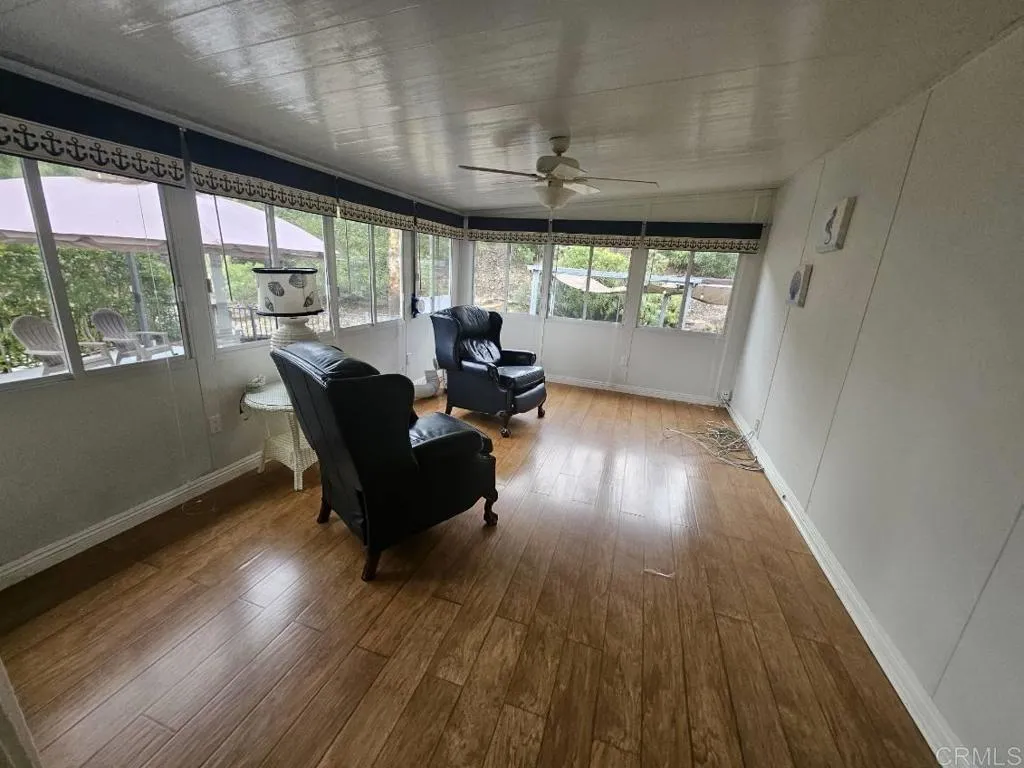 https://cdn.realtyfeed.com/cdn/127/306644206/4a5c2e56a74a6a4a1b8ebee20e9bd0a0.webp