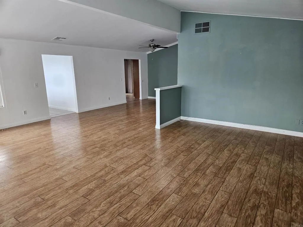 https://cdn.realtyfeed.com/cdn/127/306644206/acc3301aa784044d435be5954848e0df.webp