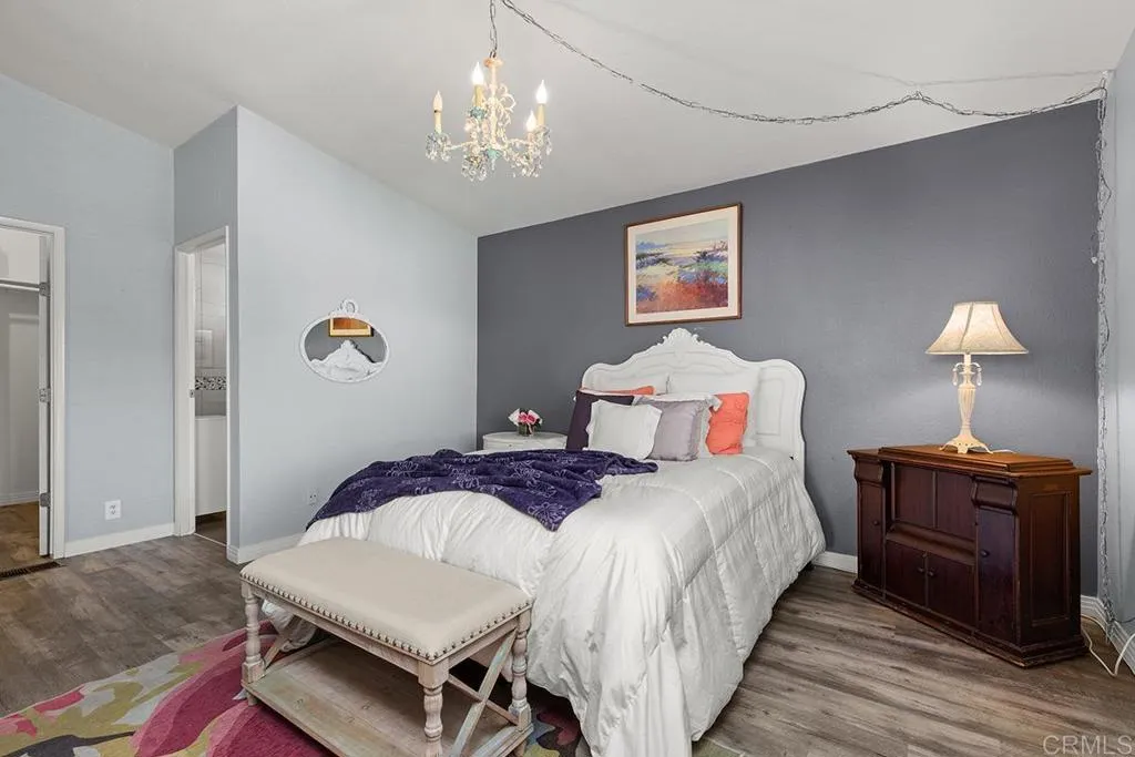 https://cdn.realtyfeed.com/cdn/127/306644274/1afd68ee1ccc4284a7c3e5533270e463.webp