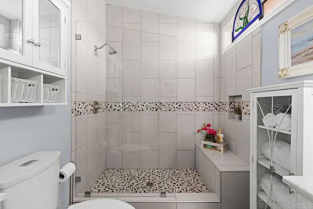 https://cdn.realtyfeed.com/cdn/127/306644274/38741fc80681858d0b4d2501f0dbad64.webp