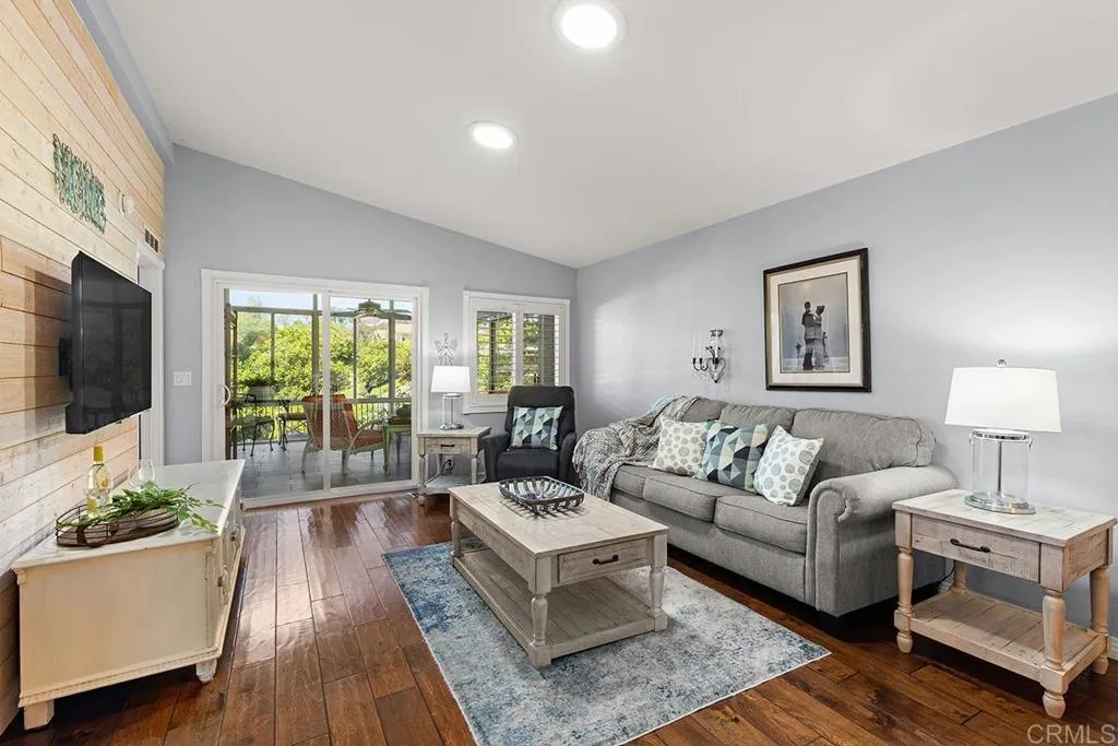 https://cdn.realtyfeed.com/cdn/127/306644274/4a8e44ea0ee0f097dd744ee47bb0da8b.webp