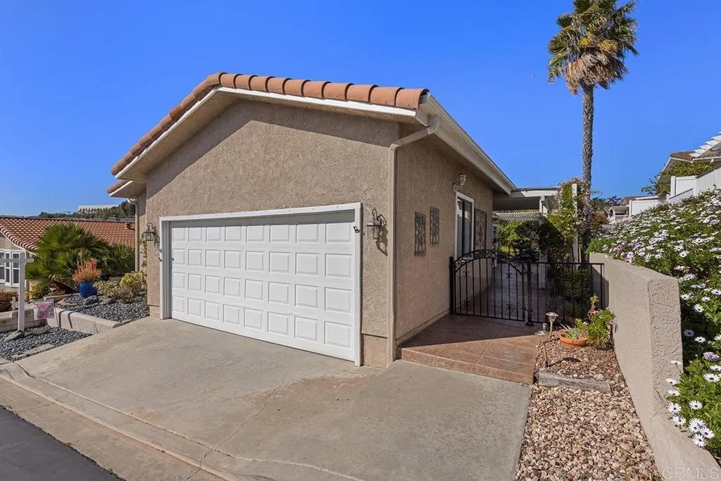 https://cdn.realtyfeed.com/cdn/127/306644274/63a9ccc0b407e2e1ed33e24b2aaa31e1.webp