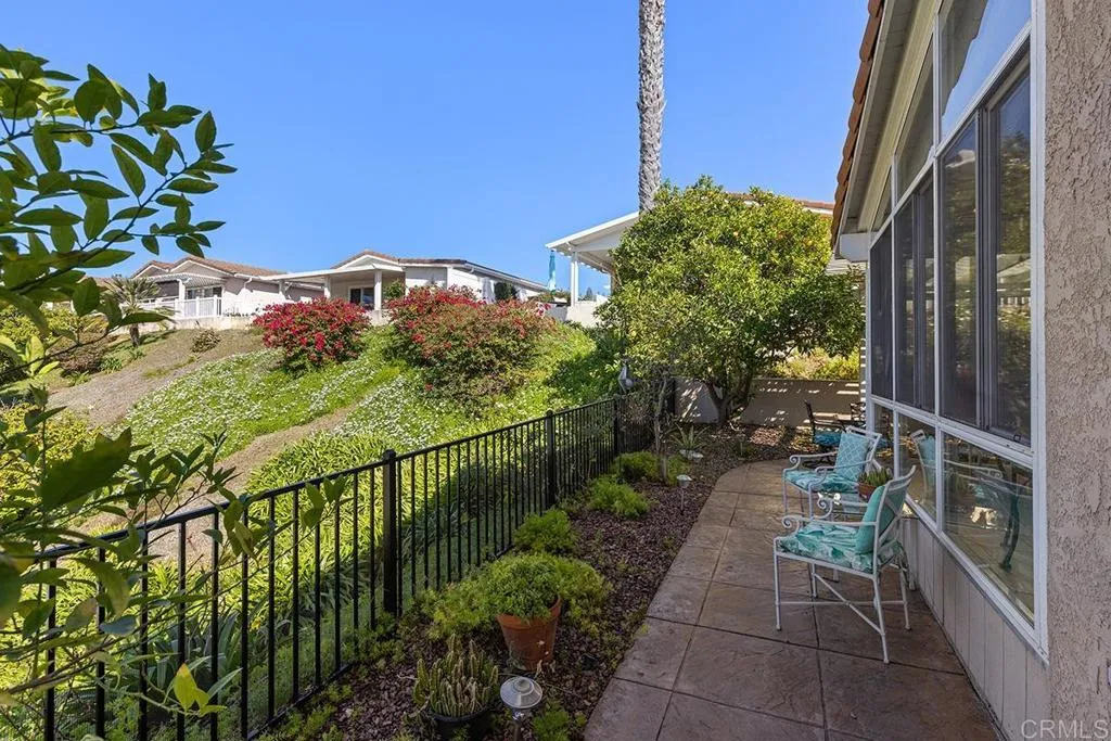 https://cdn.realtyfeed.com/cdn/127/306644274/90209cc64a50bfc532d2d7a4978acb13.webp