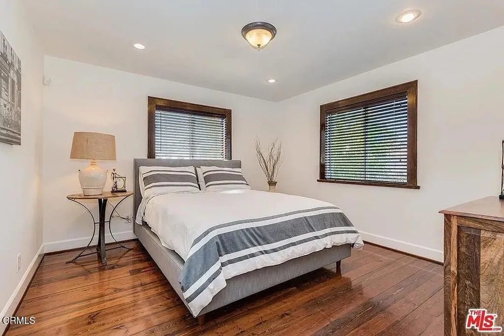 835 Sycamore Avenue, Los Angeles, CA, 90038