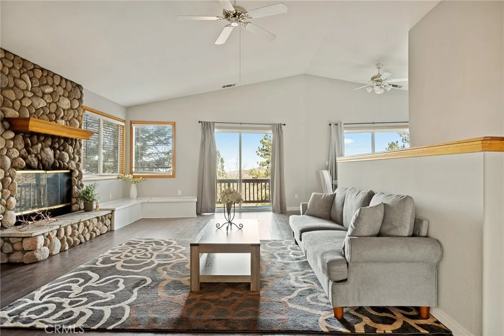 Running Springs, CA 92382