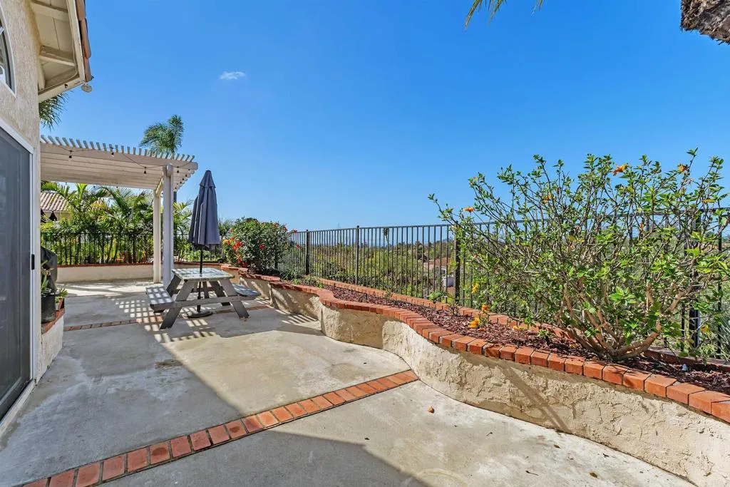 https://cdn.realtyfeed.com/cdn/127/306644351/3c2c48bf2935a755753e3d89112a14b0.webp