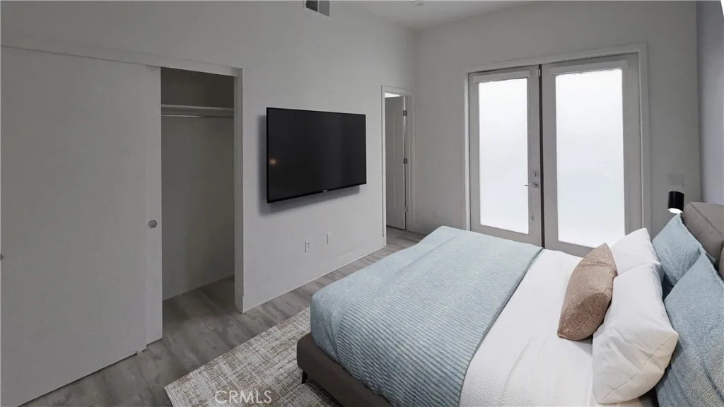 Los Angeles, CA 90034