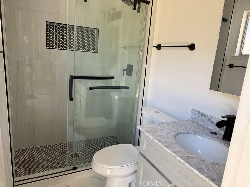 24992 Express, Laguna Hills, CA 92653 - Photo 5 of 7, Laguna Hills, CA