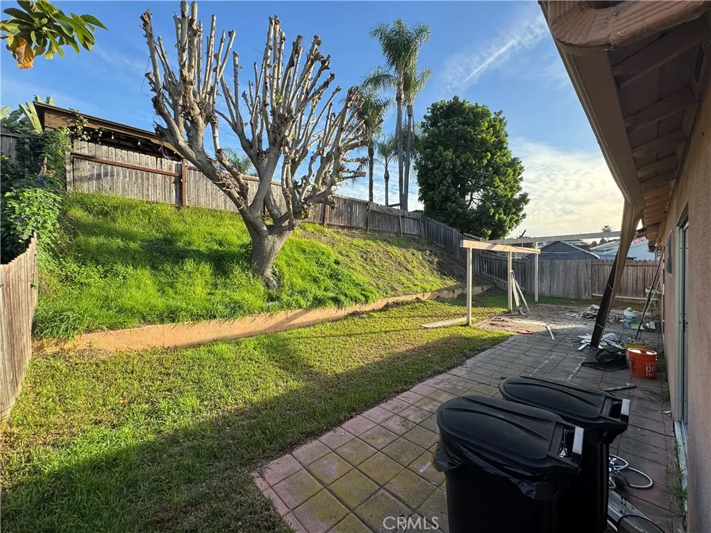 24992 Express, Laguna Hills, CA 92653 - Photo 2 of 7, Laguna Hills, CA