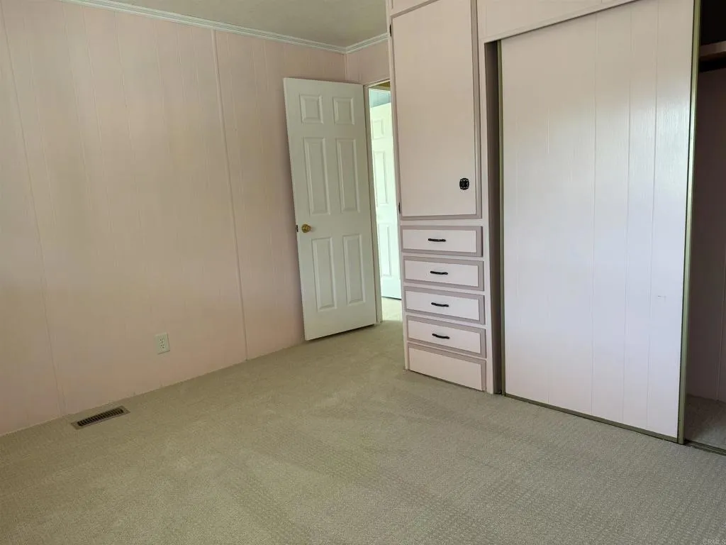 https://cdn.realtyfeed.com/cdn/127/306644414/500b29b17b6596875eca3e7a5fa88849.webp