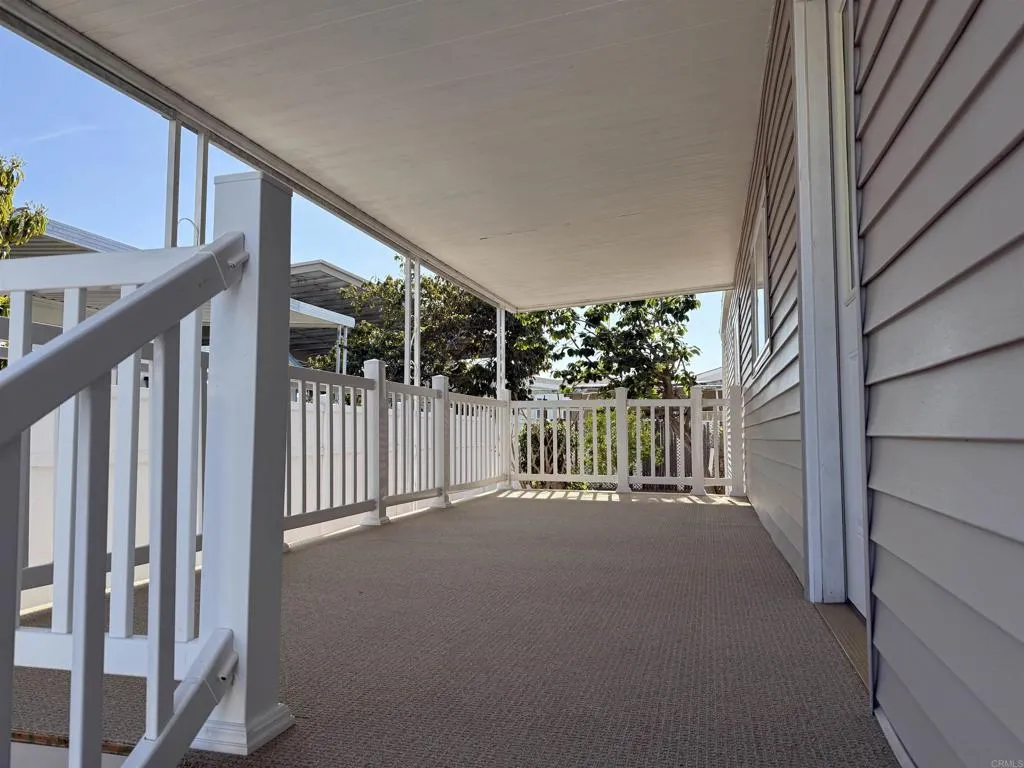 https://cdn.realtyfeed.com/cdn/127/306644414/91c0d1c68bc68c10caf55a22cd2e749c.webp
