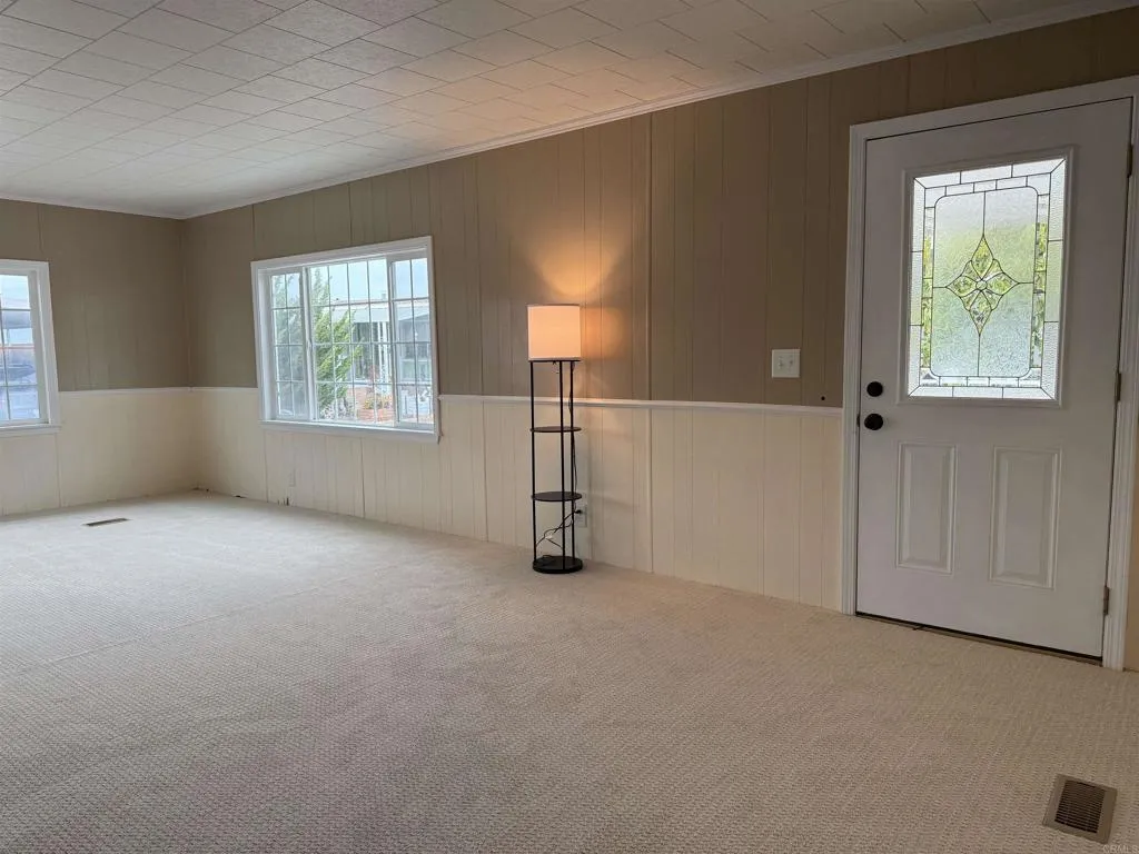 https://cdn.realtyfeed.com/cdn/127/306644414/a2d0149516d3d9607acc87dd9cb98e2a.webp