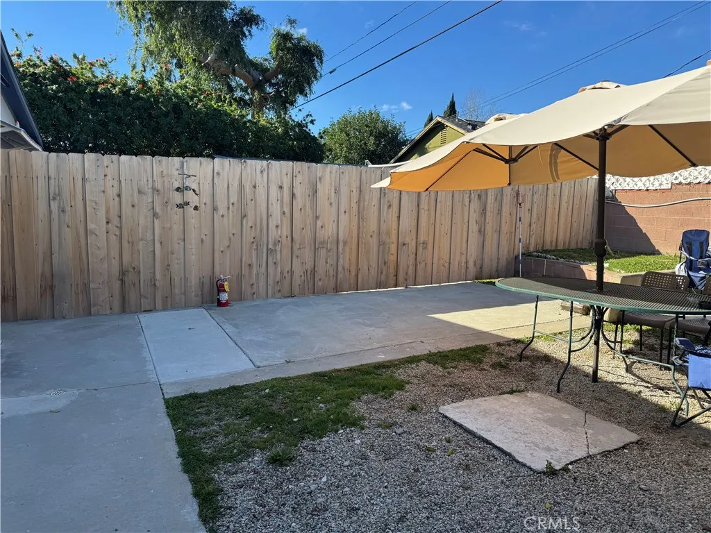 Lake Balboa, CA 91605