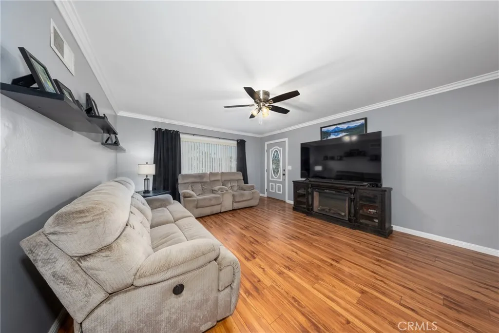 669 W Grovewood, Bloomington, CA 92316 - Photo 4 of 31, Bloomington, CA