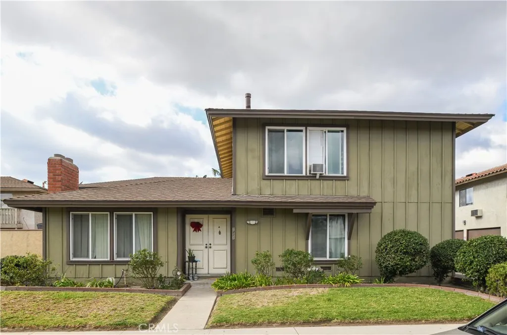 2947 West Blvd, Los Angeles, CA, 90016