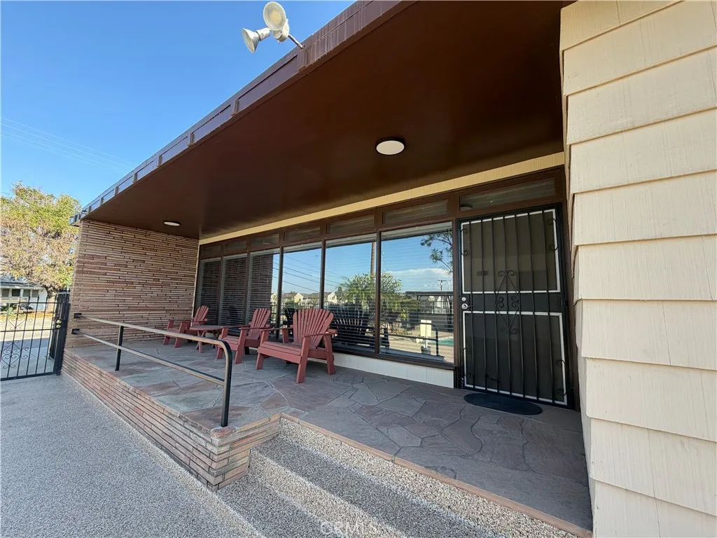 Riverside, CA 92503