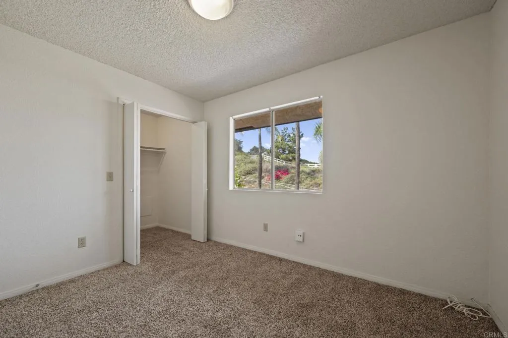 https://cdn.realtyfeed.com/cdn/127/306644576/1087fa7b03f8b63451d663424aebb098.webp