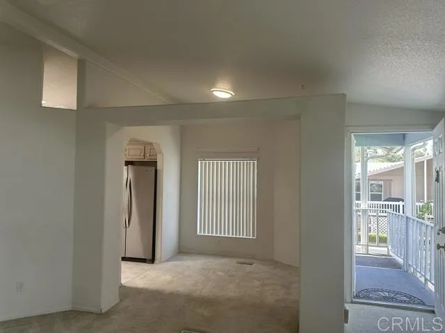 https://cdn.realtyfeed.com/cdn/127/306644599/13b0090434aa70062d6273e23975394a.webp