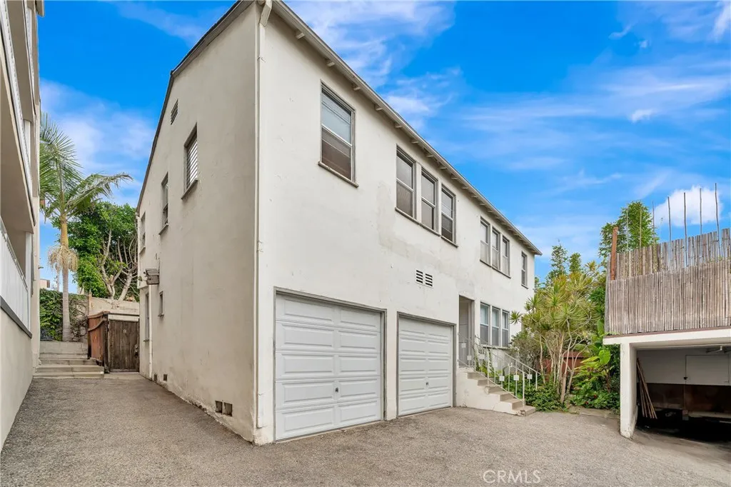 2441 Third Street Unit 8